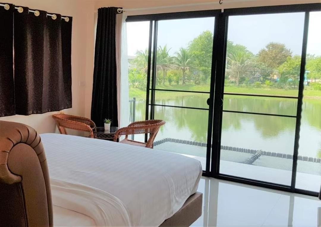 Baan Suan San Rak บ้านสวนแสนรัก Buriram Buitenkant foto